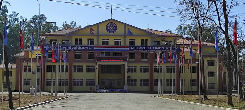 उच्च अदालत सुर्खेतले रोक्यो मध्यपश्चिम विश्वविद्यालयको स्ववियु निर्वाचन